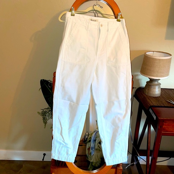 Madewell Pants - Madewell Griff Tapered Cargo Pants- Cream Size 26